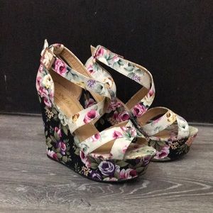 7 ANNA floral platform wedges